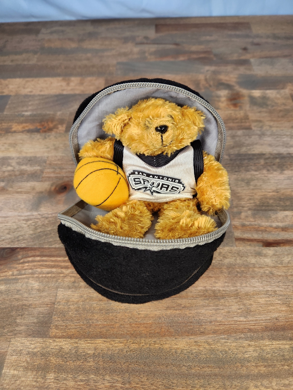 Plushland San Antonio Spurs "Bear in a Ball" plush toy 2013